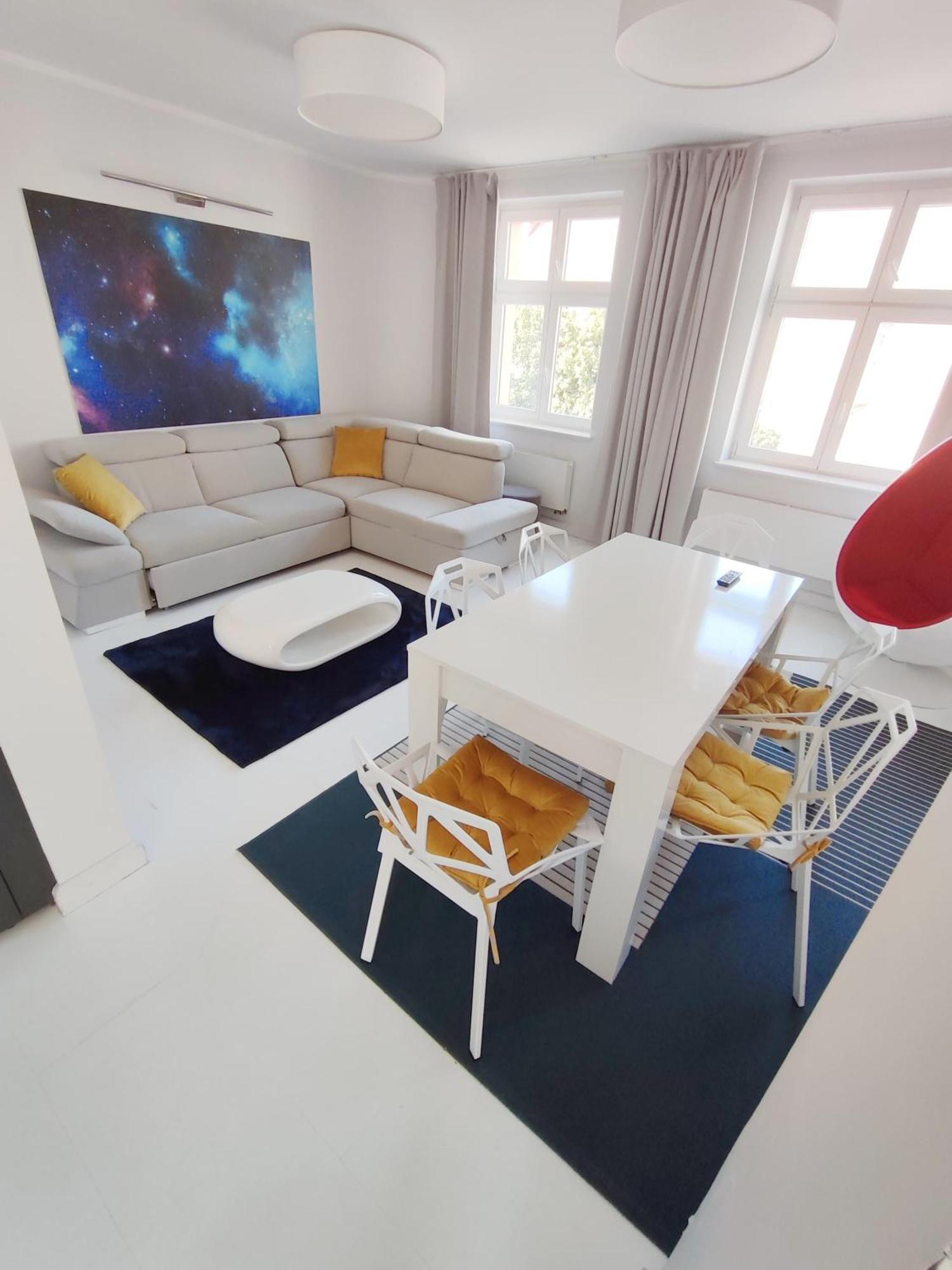 Kosmos 9 - Apartament Orbita By Rentoom Stary Toruń Esterno foto